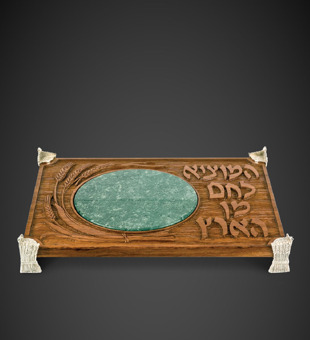 The Carved Wood with Granite